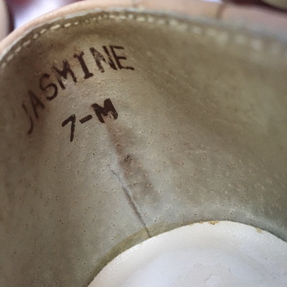 flapper white wingtip leather lace up flat loafer - Picture 5 of 8